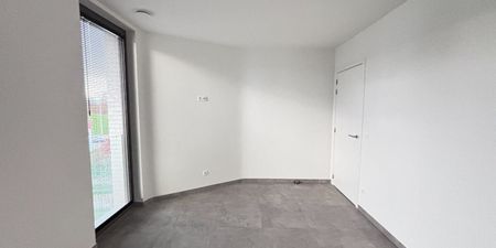 Appartement te huur in Herk-de-Stad voor € 875 met 1 slaapkamer - Foto 2