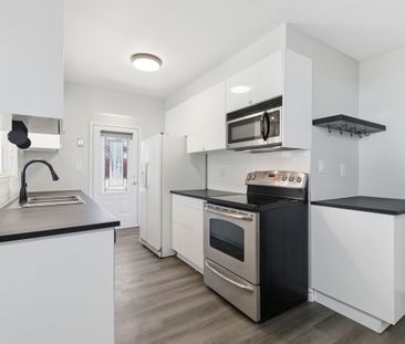 For Lease - 577 Tuscarora Drive, Hamilton, Ontario - Photo 4