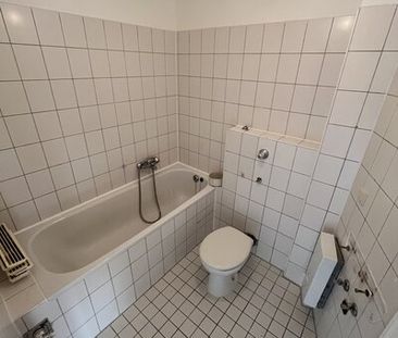 Ideale Anbindung an den ÖPNV - 1- ZW in Gibitzenhof - Foto 4