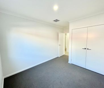 New 4 Bedroom Homes in Thornhill Park. - Photo 5