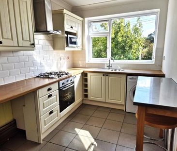 2 bedroom maisonette to rent - Photo 1