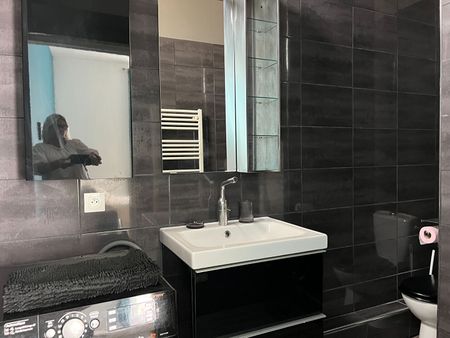 Location Appartement 2 pièces 40m² AVIGNON 84000 - Photo 2