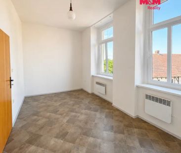 Pronájem bytu 1+kk v Dašicích, ul. Křičenského - Фото 4