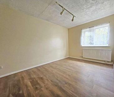 Buntingbridge Road, Ilford, IG2 - Photo 4