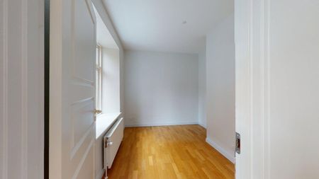 Central lejlighed i Aalborg med to værelser og gode faciliteter - Photo 5