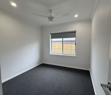 Near New 2 bedroom duplex - Photo 1