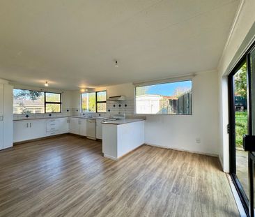 Light-Filled 4-Bedroom Home with Room to Move - Photo 2