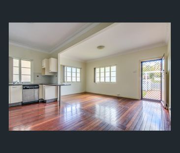 134 Chester Road, Annerley, Qld 4103 - Photo 1