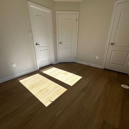 For Lease - 7 Waterleaf Road Unit# Coach, Markham, Ontario - Photo 1