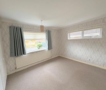 2 bedroom bungalow to rent - Photo 3