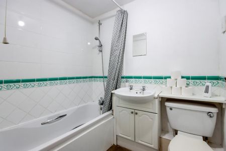 1 bedroom apartment to rent - Photo 5