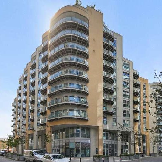 Bridges Court Road, London, SW11 - Photo 1