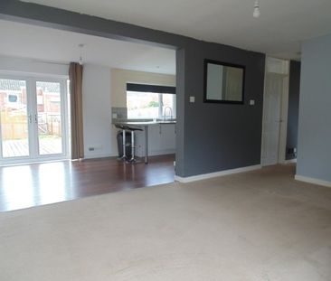 Redwood Lane, lakenheath - Photo 5