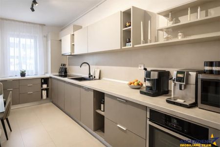 Lux, decomandat, balcon, loc parcare, Cosmopolit, Brasov - Fotografie 4