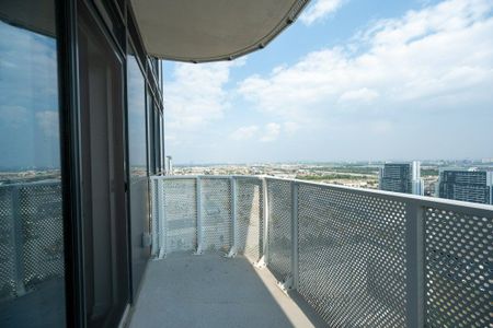 For Lease - 28 Interchange Way Unit# 2710, Vaughan, Ontario - Photo 3