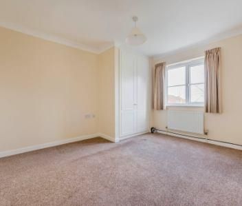 3 bedroom detached house to rent - Photo 6