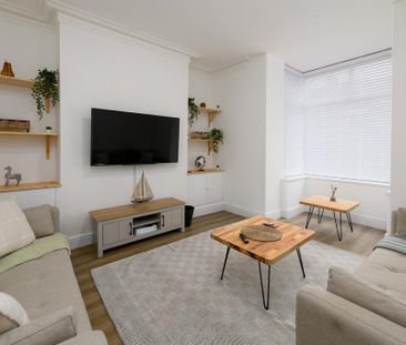 2 bedroom house to rent - Photo 1