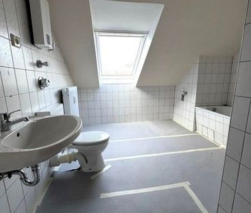 2-Zimmer-Dachgeschosswohnung NUR für 2-Personen Haushalt und aussch... - Photo 1