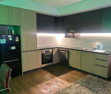 Flemington - Photo 2