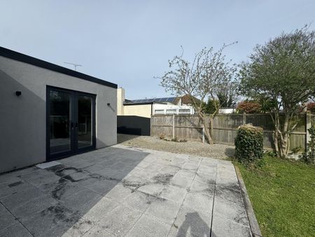 4 bedroom bungalow to rent - Photo 3
