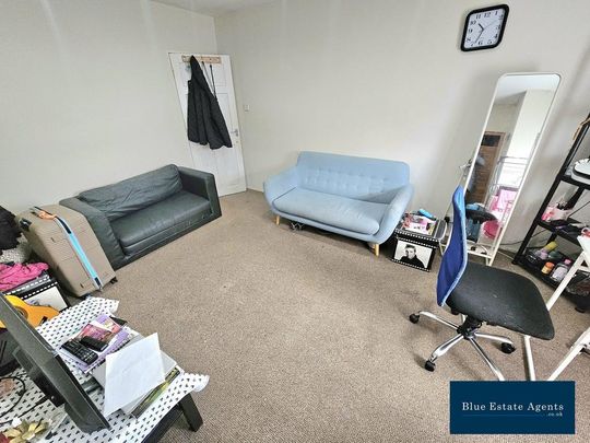 2 bedroom maisonette to rent - Photo 1