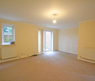 3 bedroom detached house to rent - Photo 2