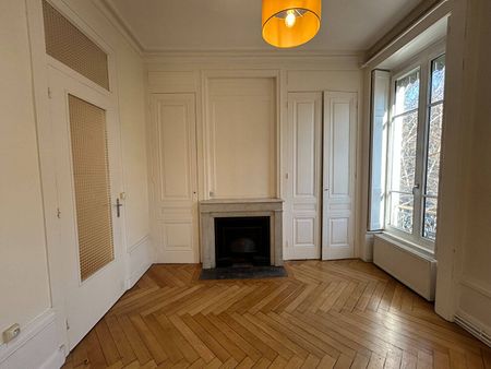 Appartement 3 pièces – LYON - Photo 2