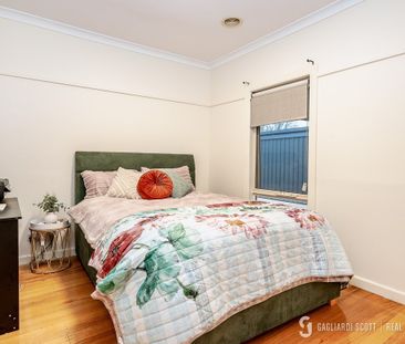 3 Bedroom Home in Central, Quiet Location! - Photo 5