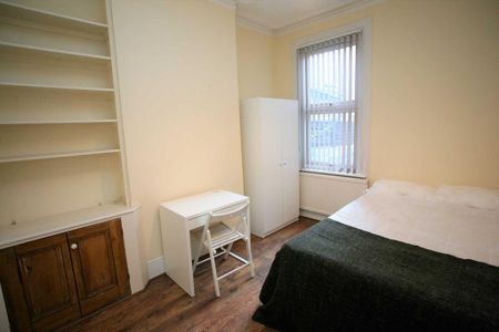 5 bedroom house share to rent - Photo 4