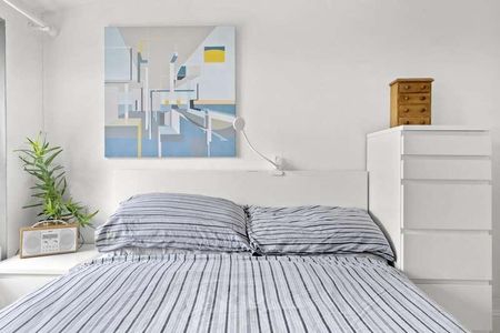 St Augustines Road, Camden, NW1 - Photo 5