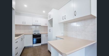 Charming Bilinga Beach Home Ideally Situated Within Short Distance From the Beach - Photo 5