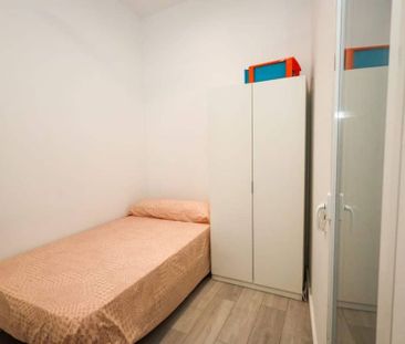 Carrer dEduard Boscà, Valencia, Valencian Community 46023 - Photo 3