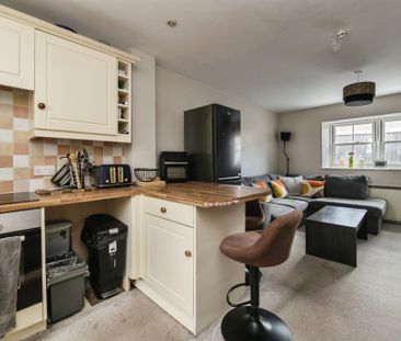 West Street, Axminster - Photo 1