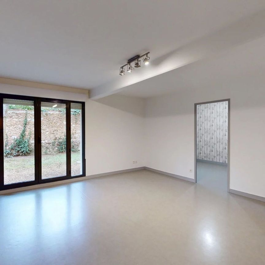 Location Appartement 4 pièces 81 m2 à Chartres - Photo 1