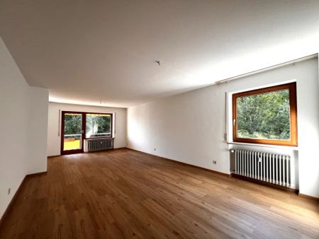 Gut geschnittene und renovierte 3 Zimmerwohnung mit TG-Stellplatz - Foto 3