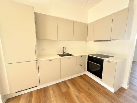 Indbydende 3-værelses lejlighed med stor altan i Nørresundby - Photo 3