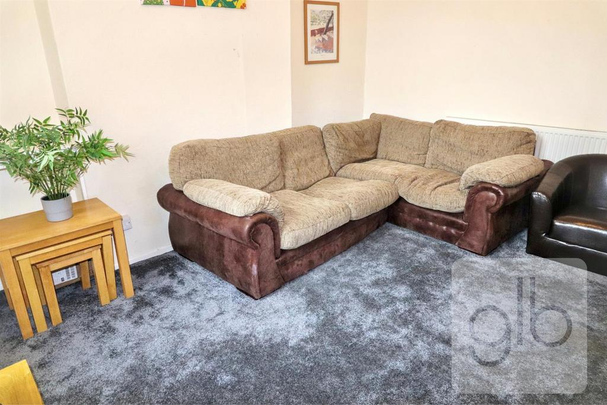 5 bedroom house share to rent - Photo 1