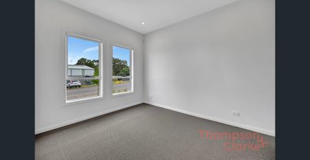 Four Bedroom Duplex - Photo 4