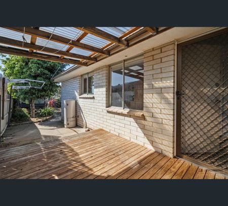 9 Vicary Pl, Rokeby, Tas 7019 - Photo 3