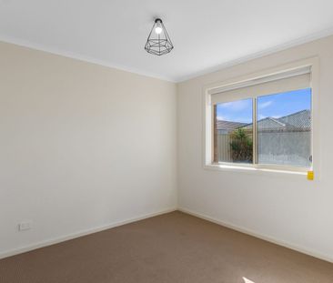 Modern Living - Photo 4