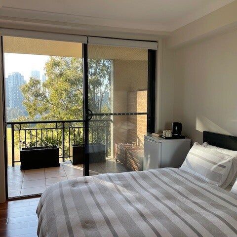 Parramatta - Photo 1