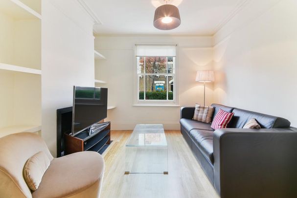 2 bedroom terraced house to rent - Photo 1