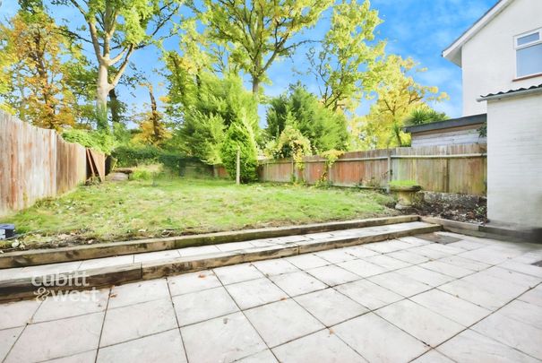 3 bedroom end of terrace house to rent - Photo 1