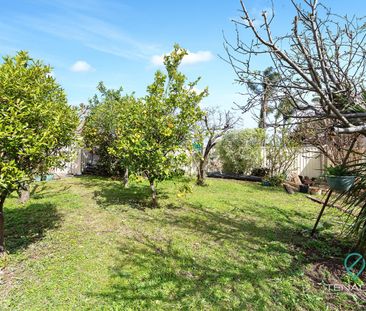 Family Home! - Photo 5