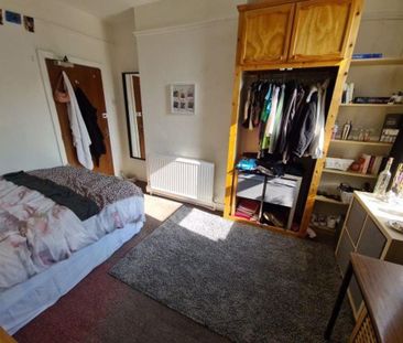 1 bedroom in a house share to rent - Photo 6