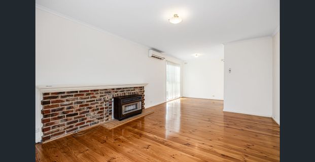 Extensive home with room for all the family. - Photo 1