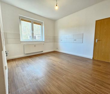 Schöne renovierte 3-Zimmer Wohnung mit Balkon - Foto 4