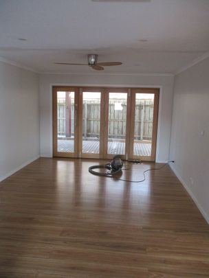 Available immediately - Photo 1