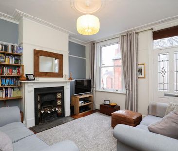 3 bedroom terraced house to rent - Photo 1