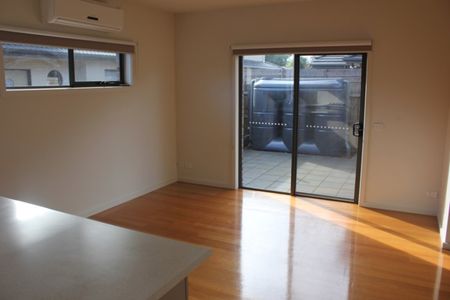 SPACIOUS TWO BDROOM UNIT - Photo 5